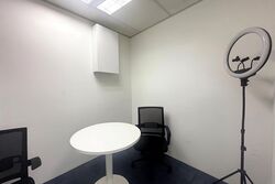 International Plaza (D2), Office #498793181